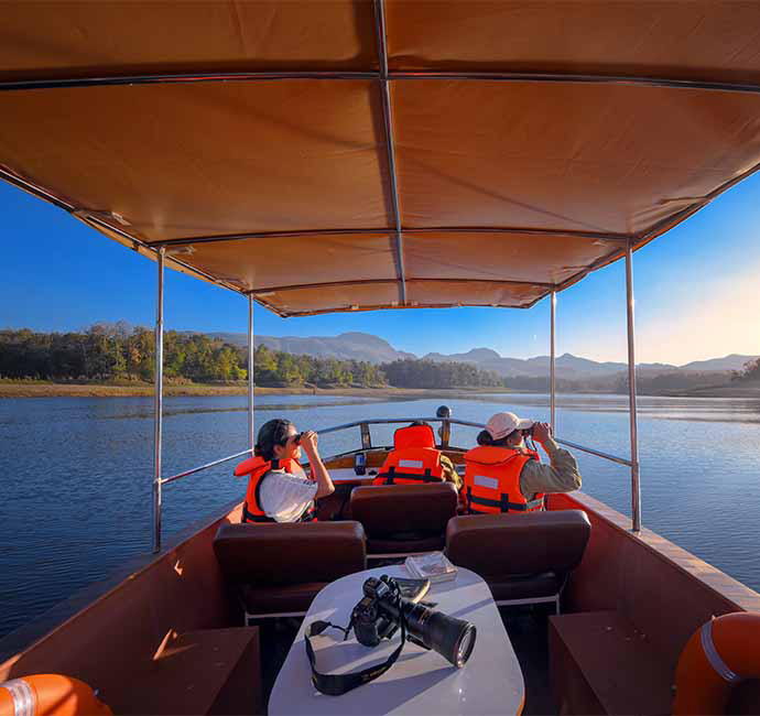 Boat ride from Tawa Dam to Satpura